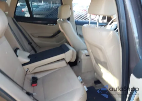 2013 BMW X1 xDrive28I from USA, damaged, VIN WBAVL1C59DVR87701